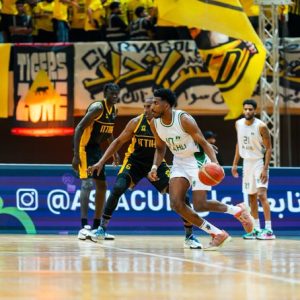 عودة الحياة للصالات السعودية بافتتاحية النسخة الخمسين من الدوري السعودي لكرة السلة
